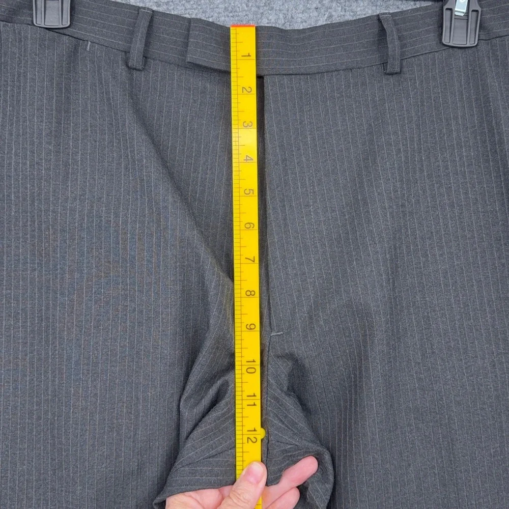 Claiborne Dress Pants Mens 36/32 Polyester Rayon Gray Pinstripe